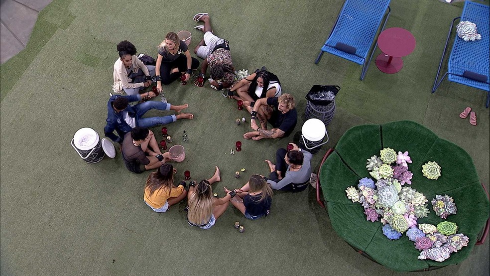 Produção trolla participantes do Big Brother Brasil 19