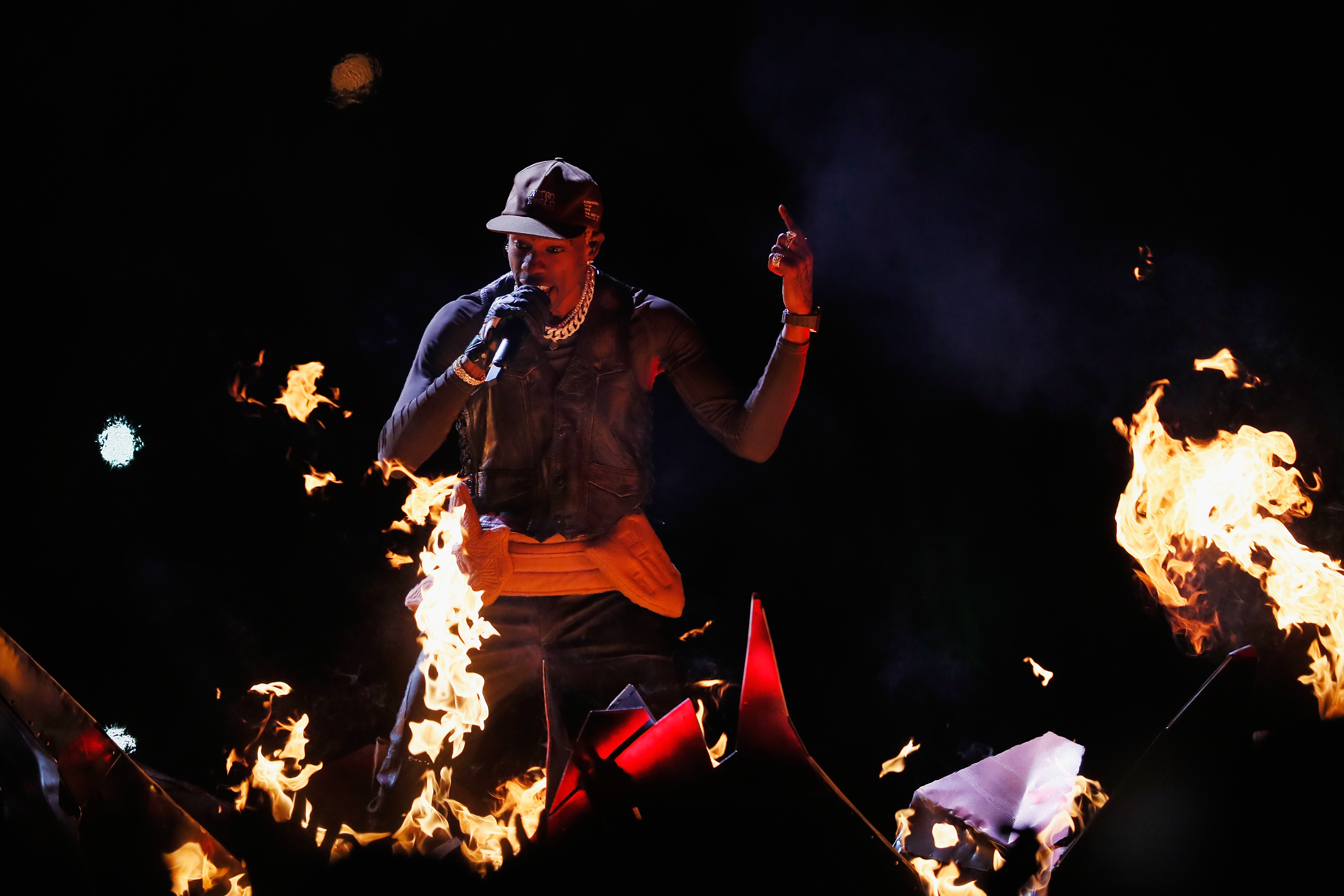 travis-scott-super-bowl-2019 travis-scott-super-bowl-2019