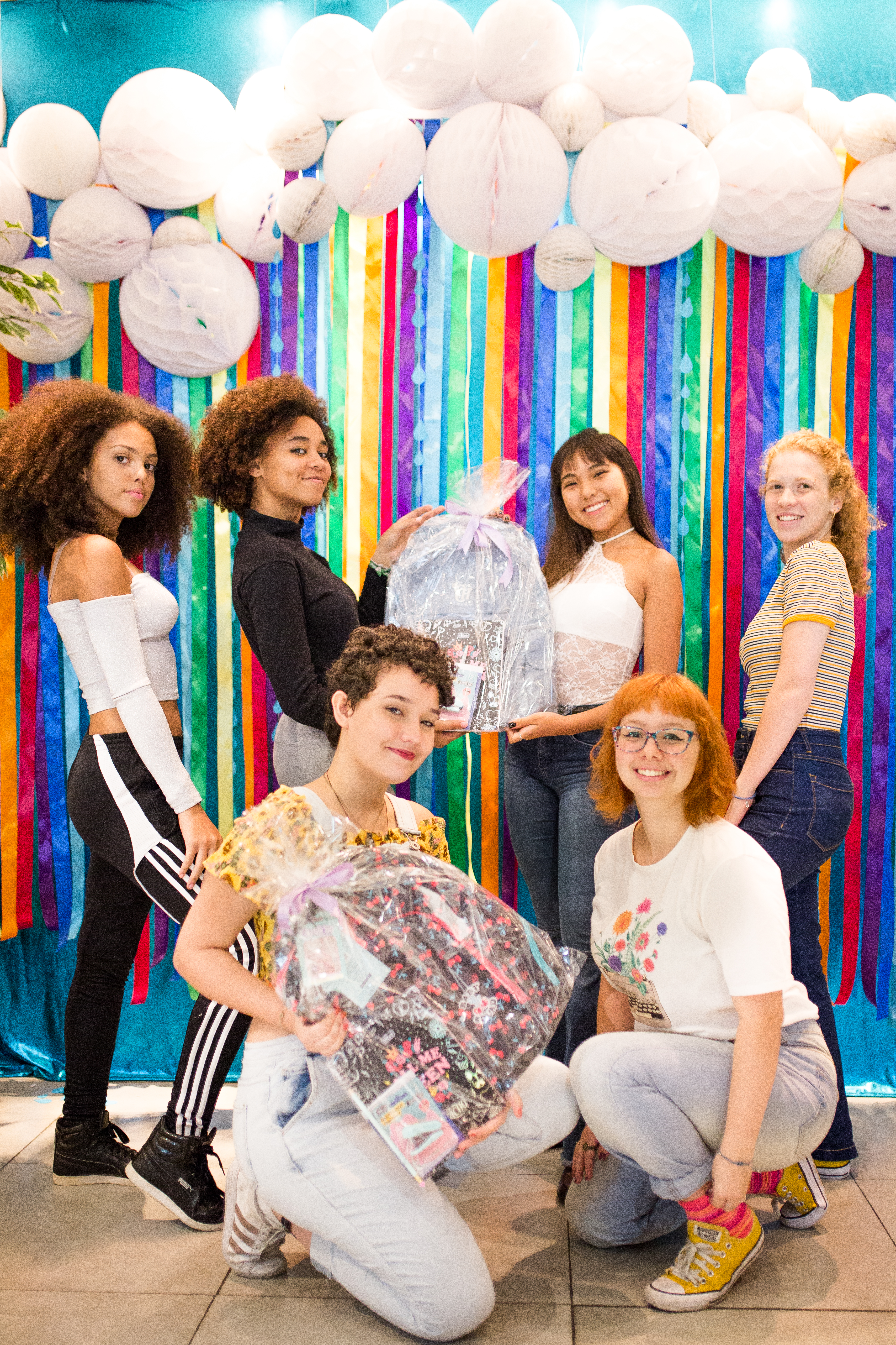 A volta às aulas na CH é comemorada com festa, brindes e material escolar!