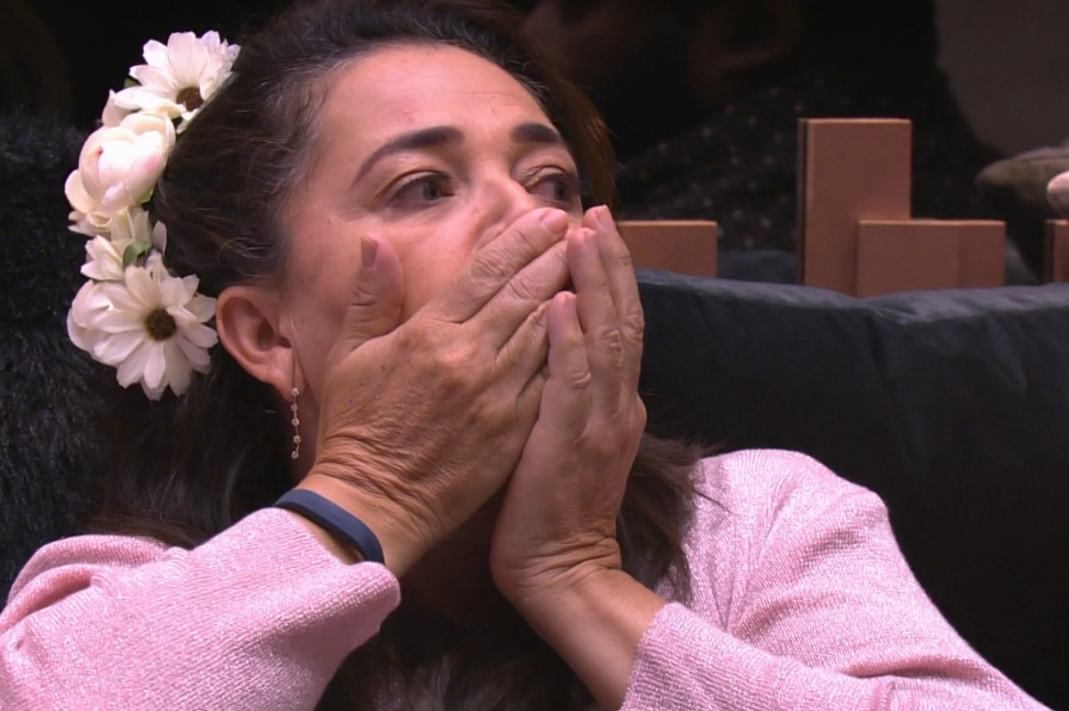 Carol Peixinho surpreende Tereza no Big Brother Brasil 19