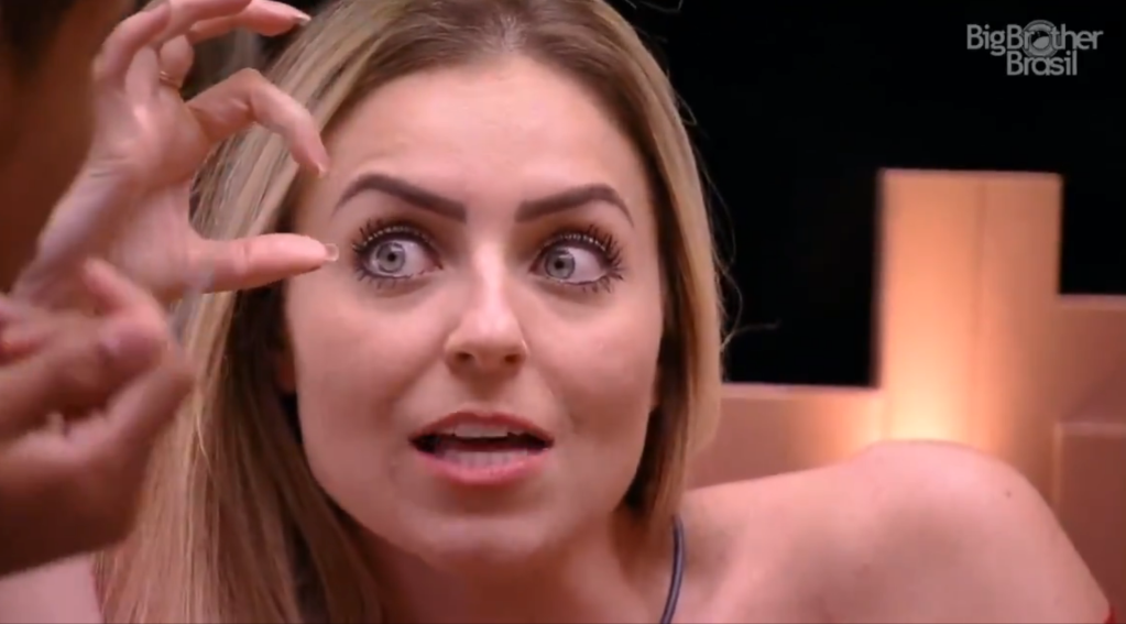 Por causa de Paula, Vanderson se sente ainda mais injustiçado pelo Big Brother Brasil 19