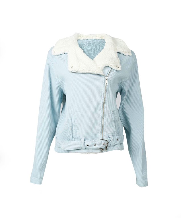 Jaqueta azul clara (R$ 249,99*).