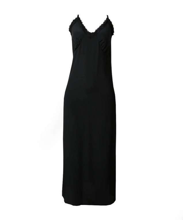 Slip dress preto (R$ 149,99*).