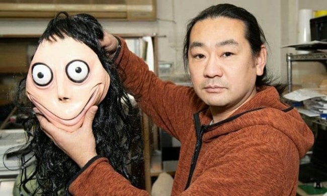 Artista que criou ‘boneca Momo’ destrói escultura no Japão: ‘a maldição se foi’