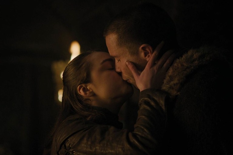 arya-gendry-beijo arya-gendry-beijo