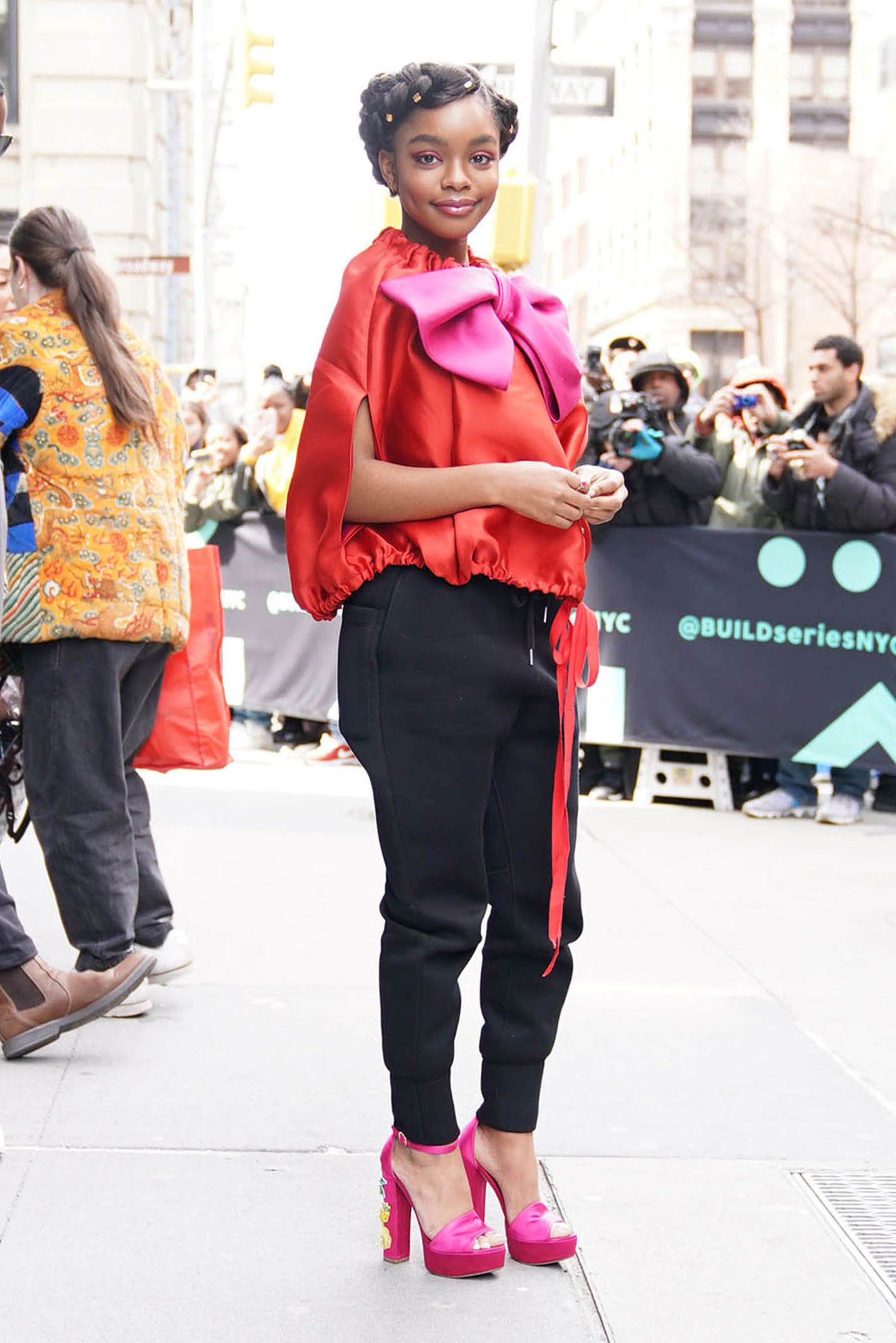 marsai-martin-look-rosa-vermelho Marsai Martin usando look rosa e vermelho