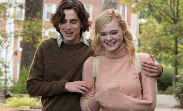 Filme com Selena Gomez, Timothée Chalamet e Elle Fanning ganha trailer