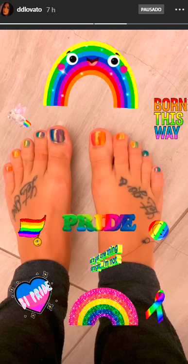 demi-lovato-unha-orgulho-lgbt demi-lovato-unha-orgulho-lgbt
