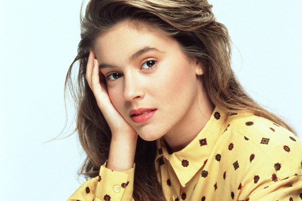 alyssa-milano alyssa-milano