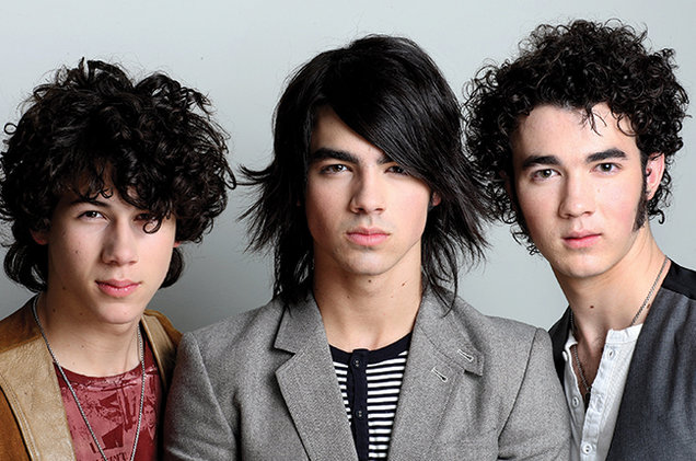jonas-brothers-2008-billboard