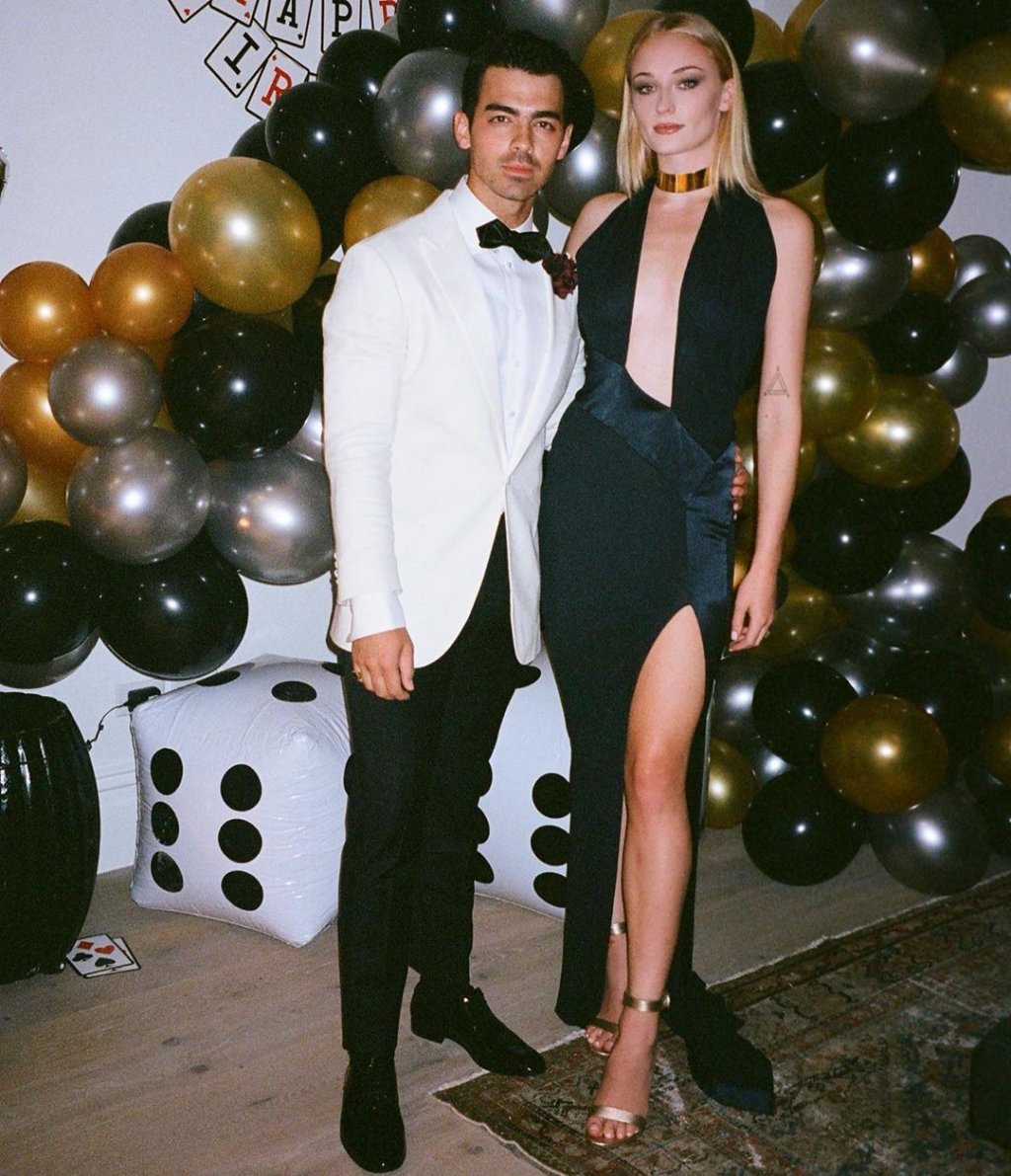 joe-jonas-sophie-turner-festa-007