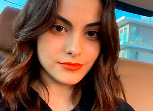 camila-mendes camila-mendes