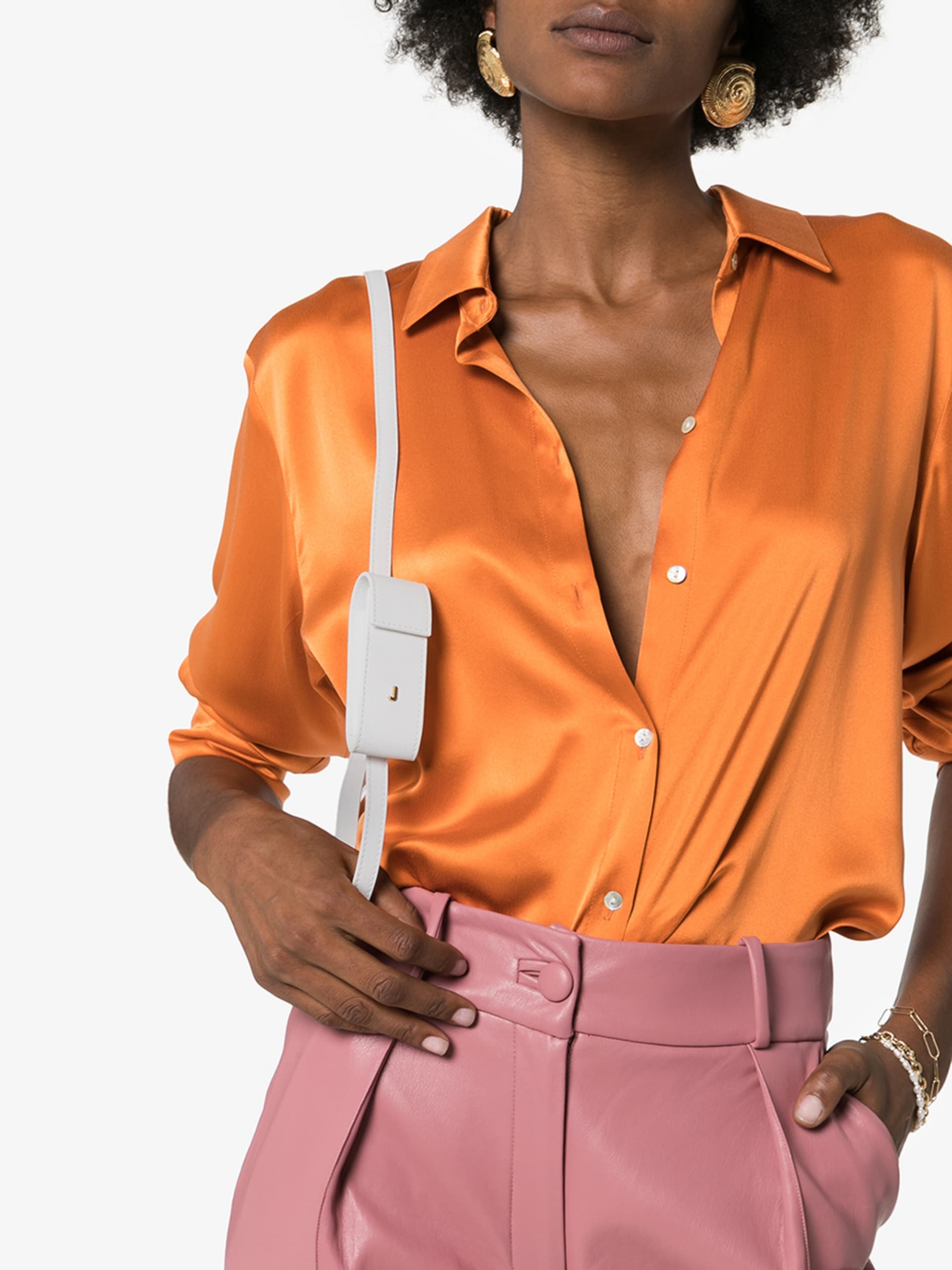 jacquemus-minibolsa-batom