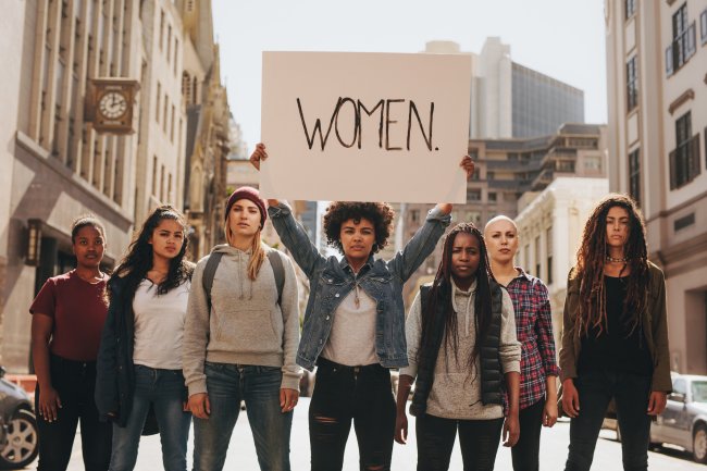 Mulheres e “valores femininos” dominarão o mundo em 2030, afirma sociólogo