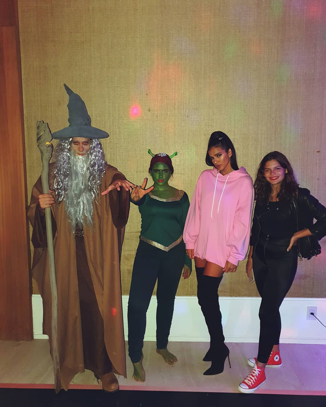 bruna-marquezine-ariana-grande