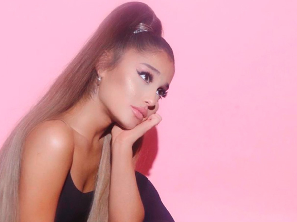 Grammy: Ariana Grande usou seu “novoR... | Capricho