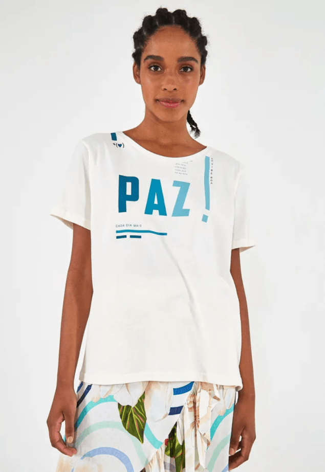Camiseta Paz, Farm, R$ 98*