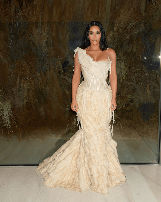 Kim Kardashian em festa pós-Oscar 2020