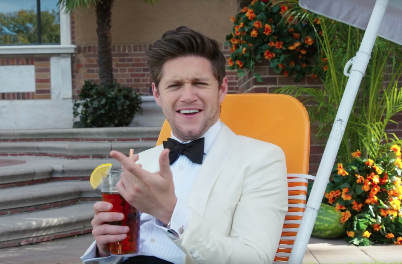 niall-horan-lan-a-clipe-de-no-judgement-e-anuncia-data-para-segundo