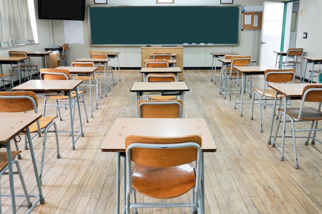 Governo suspende aulas em SP por causa de pandemia de coronavírus