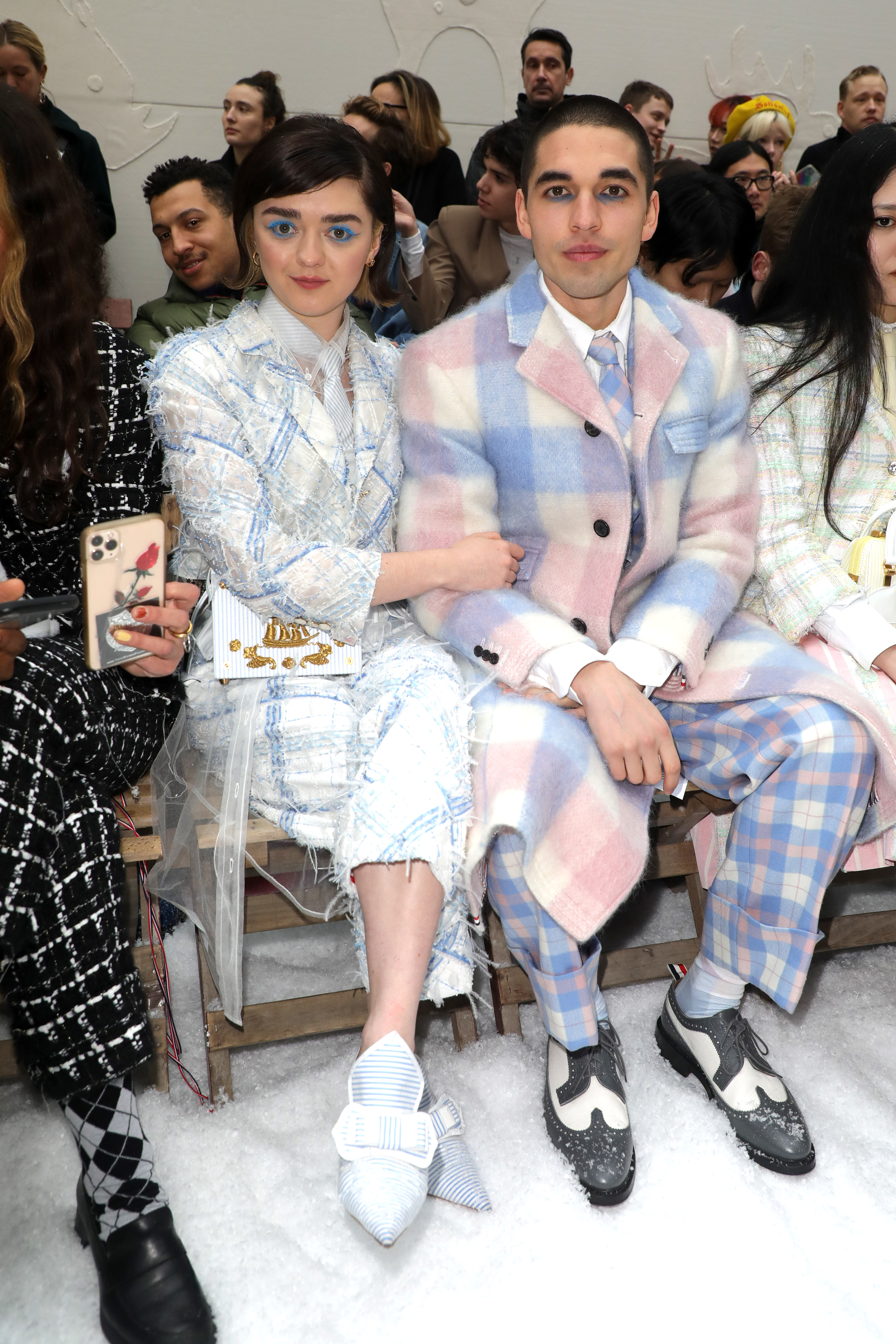 looks-maisie-williams-reuben-selby