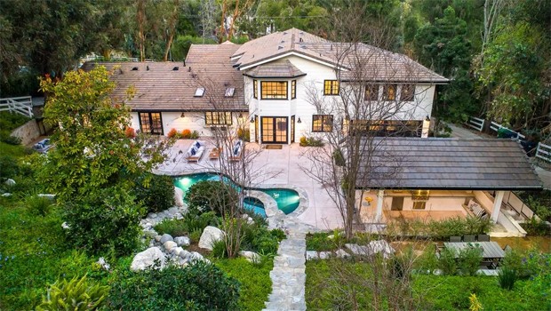 miley-cyrus-casa-6