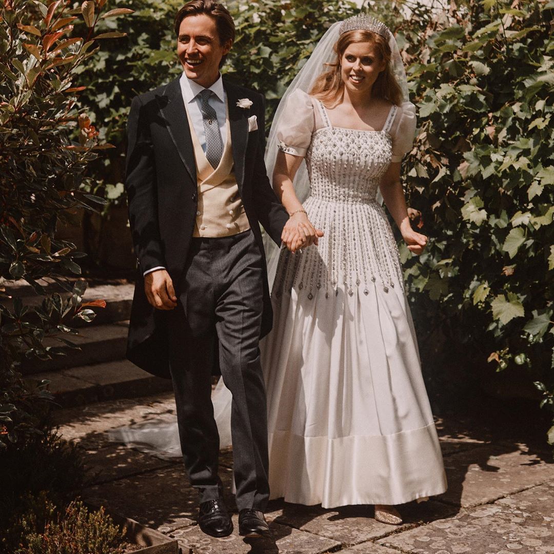 princesa-beatrice-casamento-vestido-noiva-rainha-elizabeth