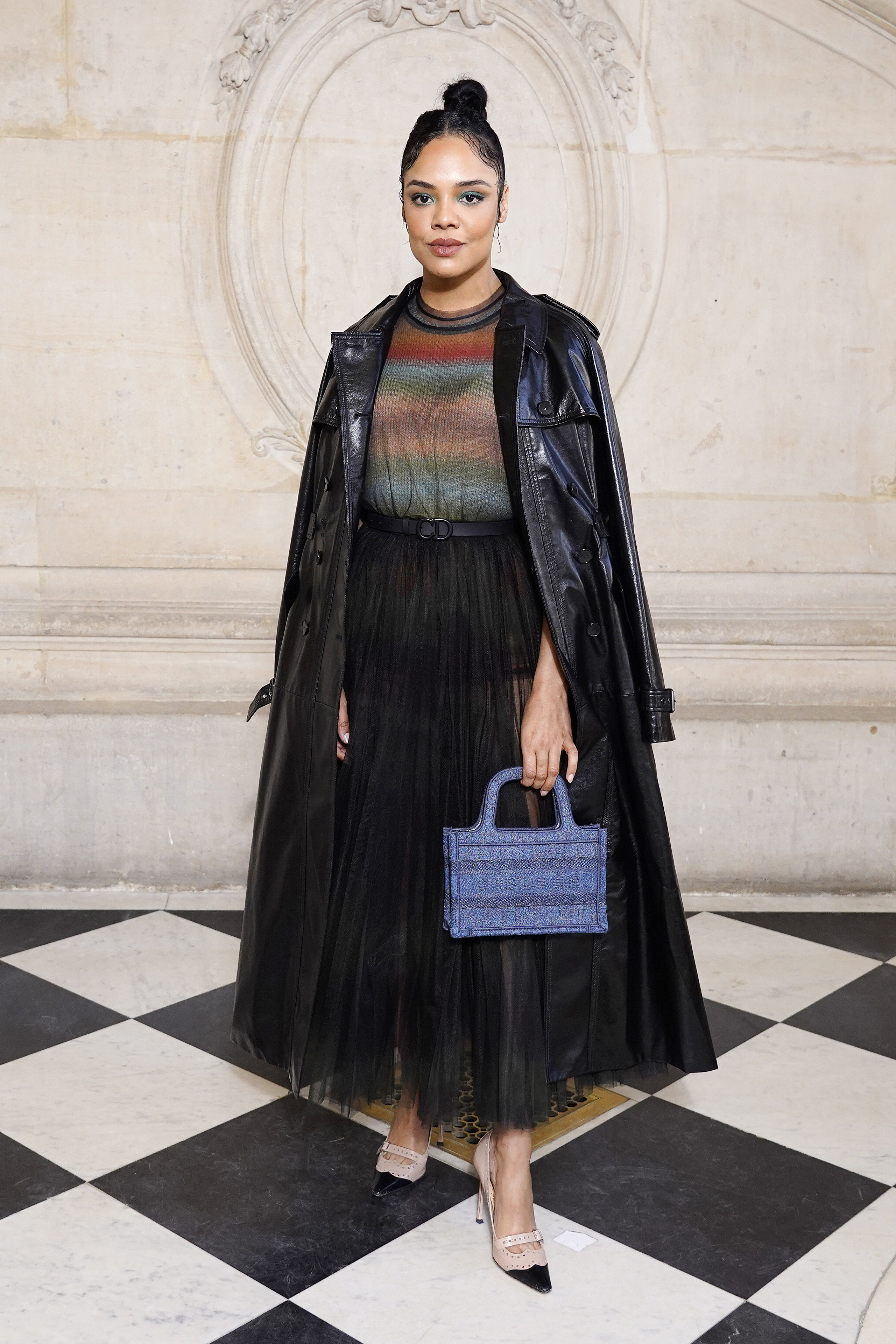 look-do-dia-tessa-thompson