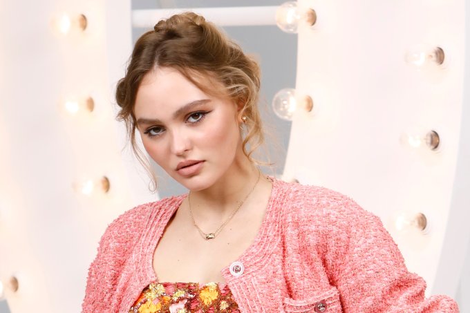 look-do-dia-lily-rose-depp-chanel