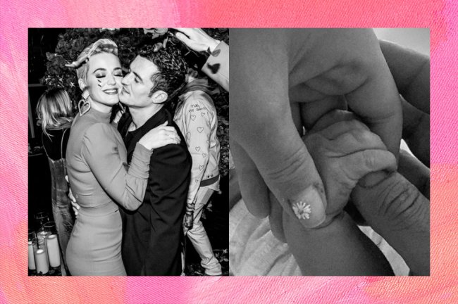 Katy Perry e Orlando Bloom abraçados à esquerda. E, à direita, a mão de Katy Perry segurando a mãozinha da filha recém nascida Daisy Dove