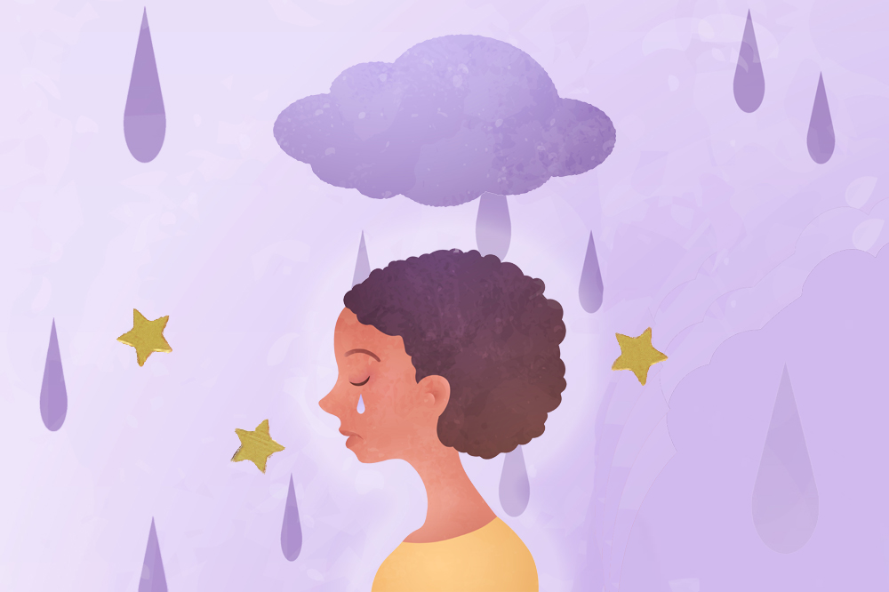 Ilustração de uma mulher negra, de cabelo afro curtinho, de perfil, chorando. Ela está sobre um fundo lilás, embaixo de uma nuvem roxa que derraba sobre ela gostas de chuva, também roxa.