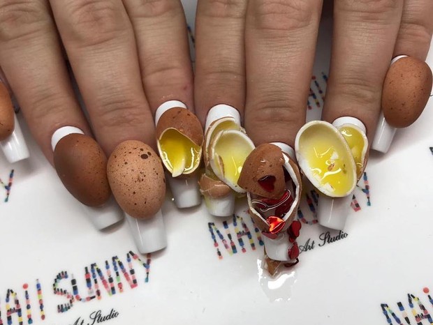 Unha inspirada em aparelho ovos quebrados inspirada em aparelho ovos quebrados