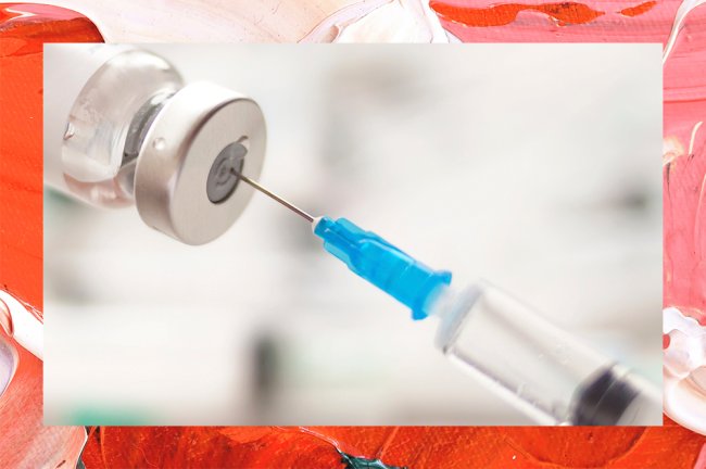 Imagem de seringa e embalagem de vacina