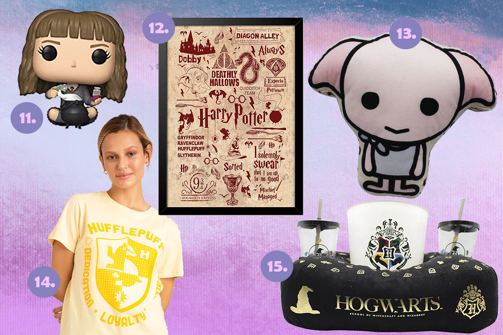Cinco produtos com temática da saga Harry Potter em fundo degradê azul e roxo. Funko da Hermione, pôster, almofada Dobby, camiseta e porta pipoca.