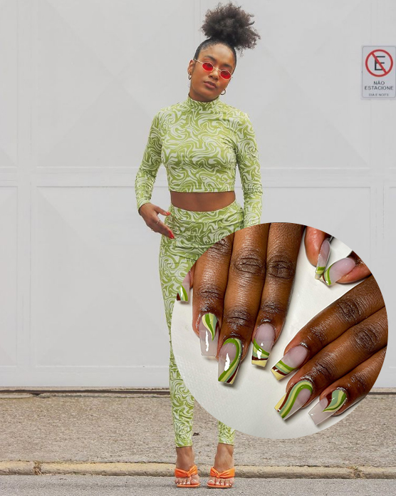 Montagem de garota usando top cropped e calça em estampa psicodélica verde e, em um círculo, foto de uma mão com unhas que possuem traços abstratos verdes