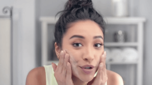 Shay Mitchell does skincare
