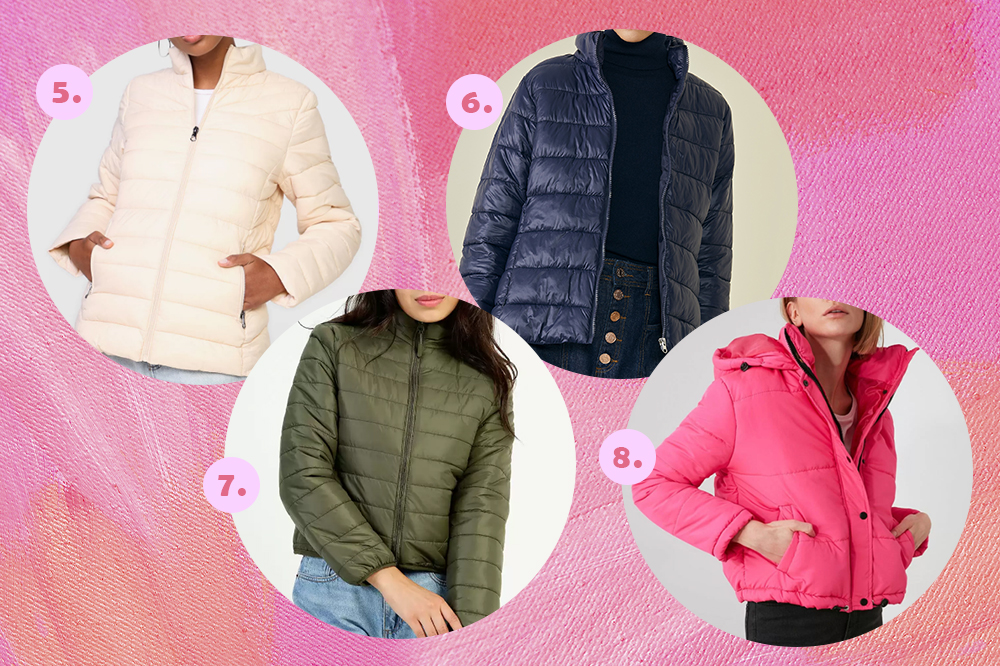 Montagem em fundo rosa com quatro modelos de jaqueta puffer. Uma bege, uma azul-marinho, uma verde e uma pink.