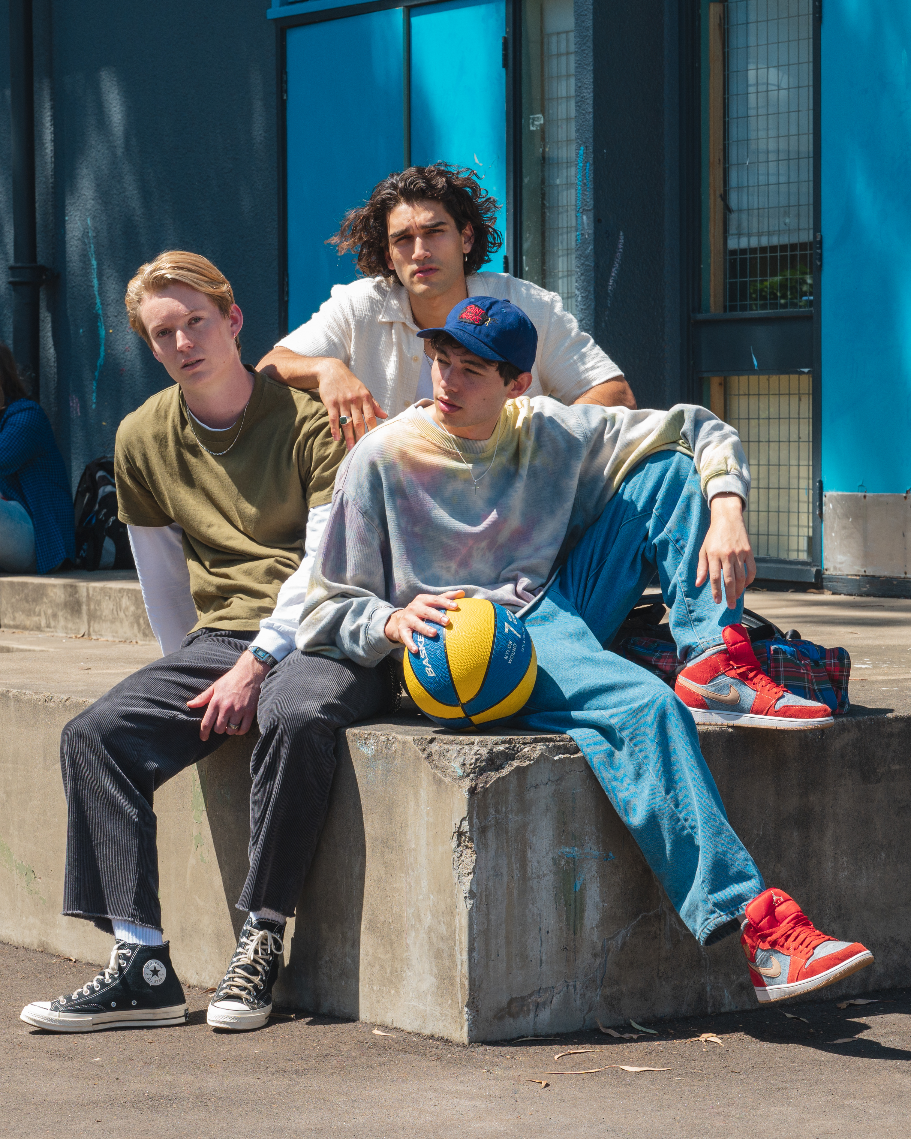 HEARTBREAK HIGH Spider (Bryn Chapman Paris), Dusty (John Heuston) e Ant (Brodie Townsend) na série Heartbreak High