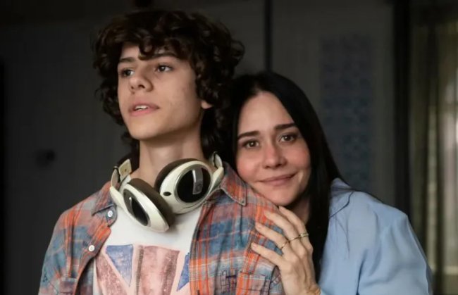 Travessia Rudá e Guida Rudá e Guida, personagens de Travessia, novela das nove da TV Globo