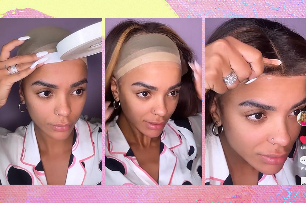 Montagem em fundo rosa, amarelo e azul de três capturas de tela de vídeo em que Brunna Gonçalves mostra como coloca lace em seu cabelo