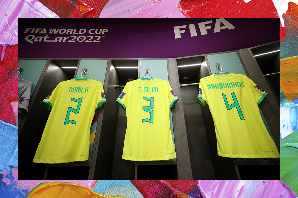 Camisas amarelas do Brasil no vestiário da Copa do Mundo do Catar 2022