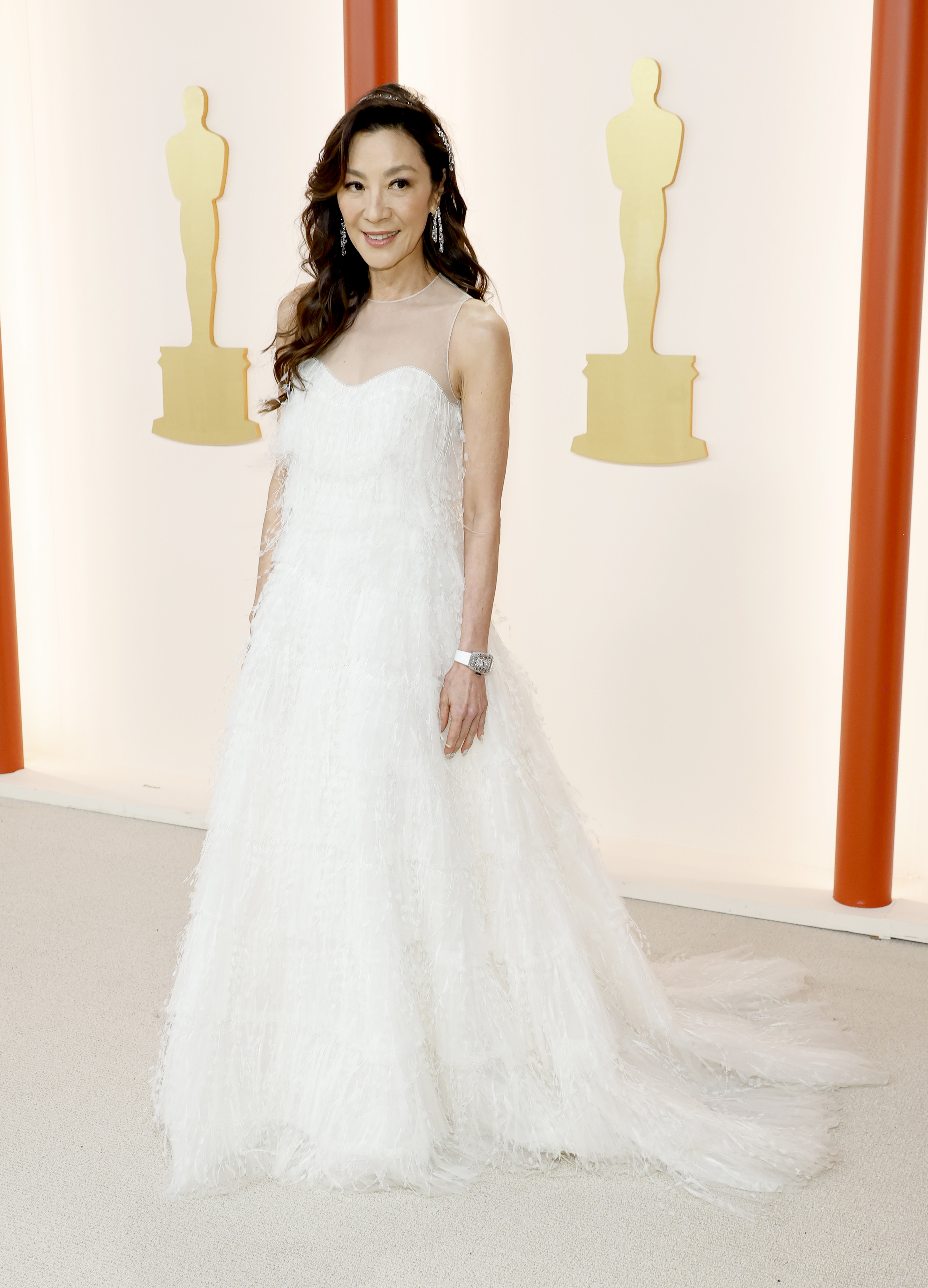 Michelle Yeoh no tapete vermelho do Oscar 2023