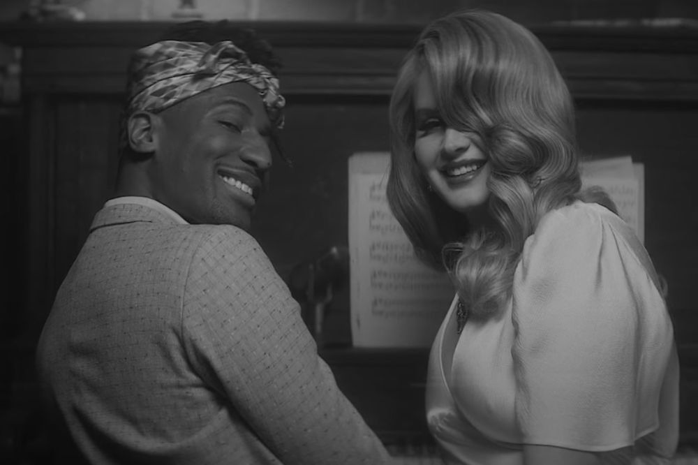 Lana Del Rey lança clipe de Candy Necklace com... | Capricho