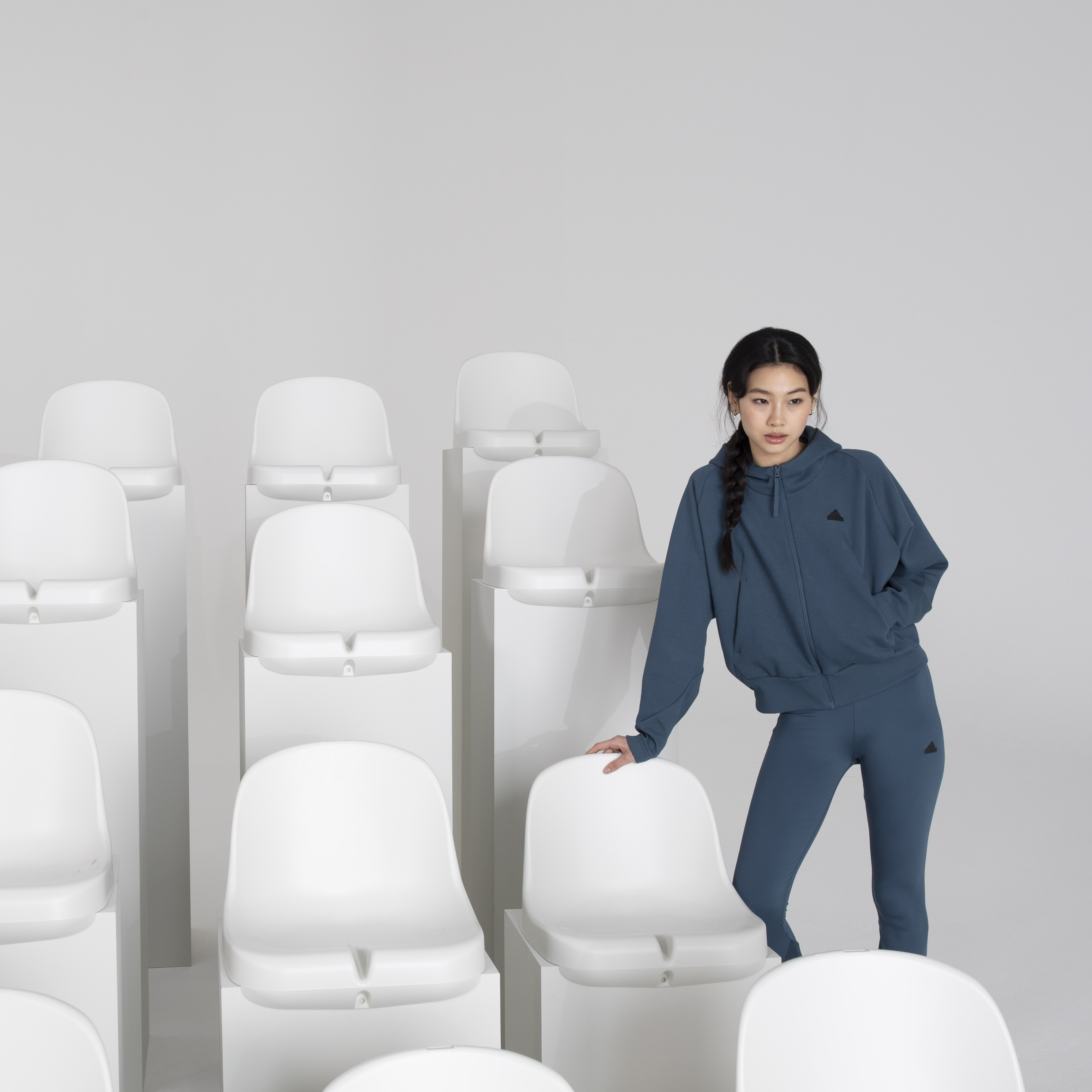hoeyon-jung-campanha-coleção-adidas HoYeon Jung em campanha da coleção Z.E.N., da Adidas