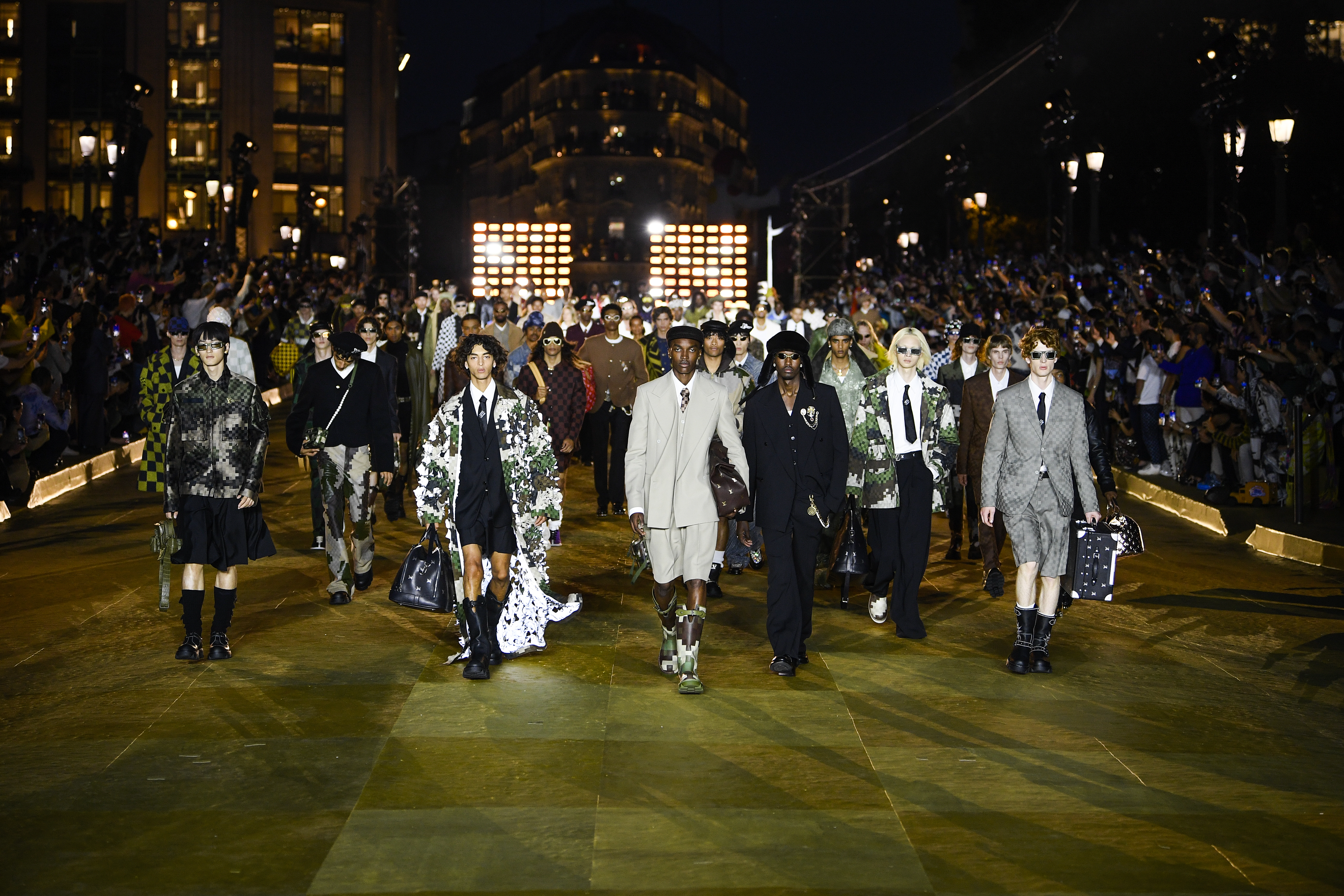 Louis Vuitton Spring 2024 Menswear Collection Runway Show, Paris Desfile da coleção masculina de primavera-verão da Louis Vuitton na semana de moda de Paris