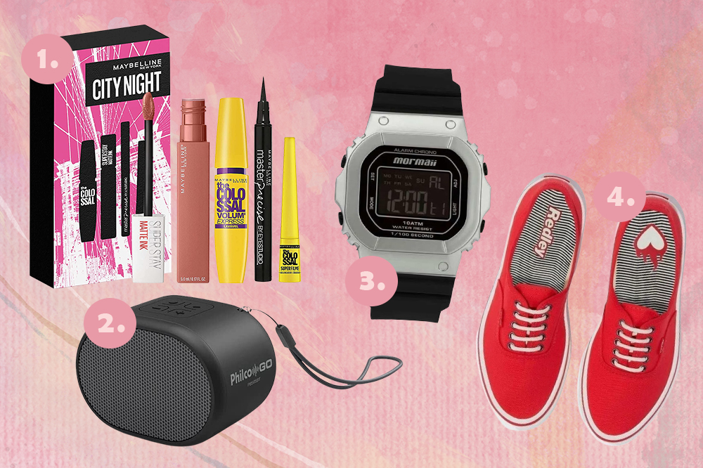 Montagem em fundo rosa com quatro sugestões de presentes para o Dia dos Namorados: kit de maquiagem, relógio, caixinha de som e tênis vermelho