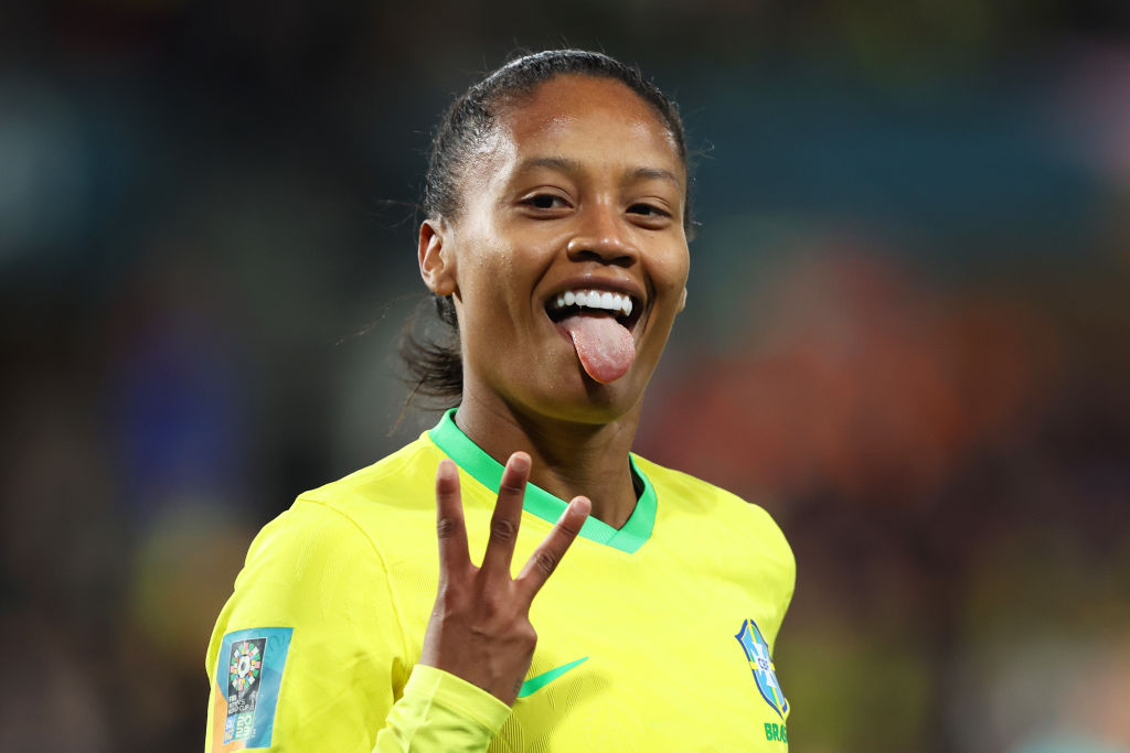 Ary Borges celebrando gol na Copa Feminina