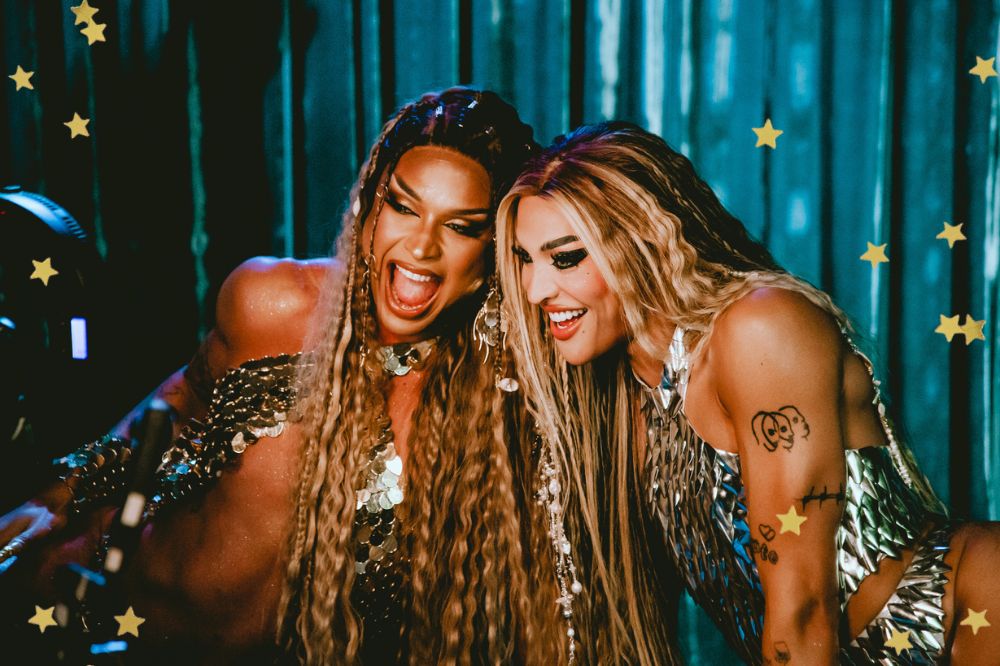 Foto de Lia Clark e Pabllo Vittar nos bastidores de Sereia