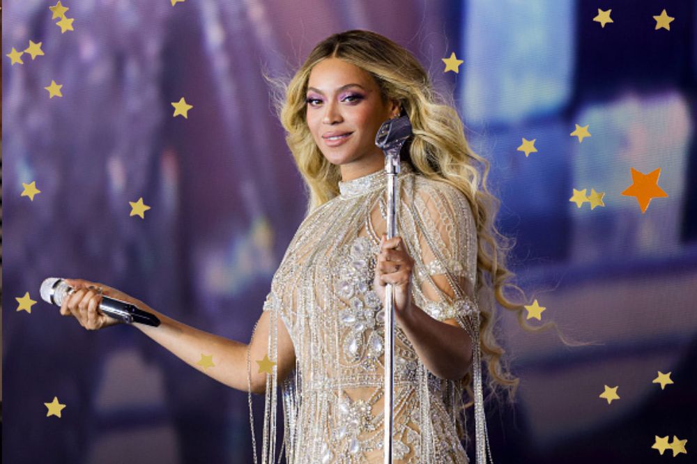 Foto da cantora Beyoncé na Renaissance World Tour. Estrelas douradas adicionadas ao redor.