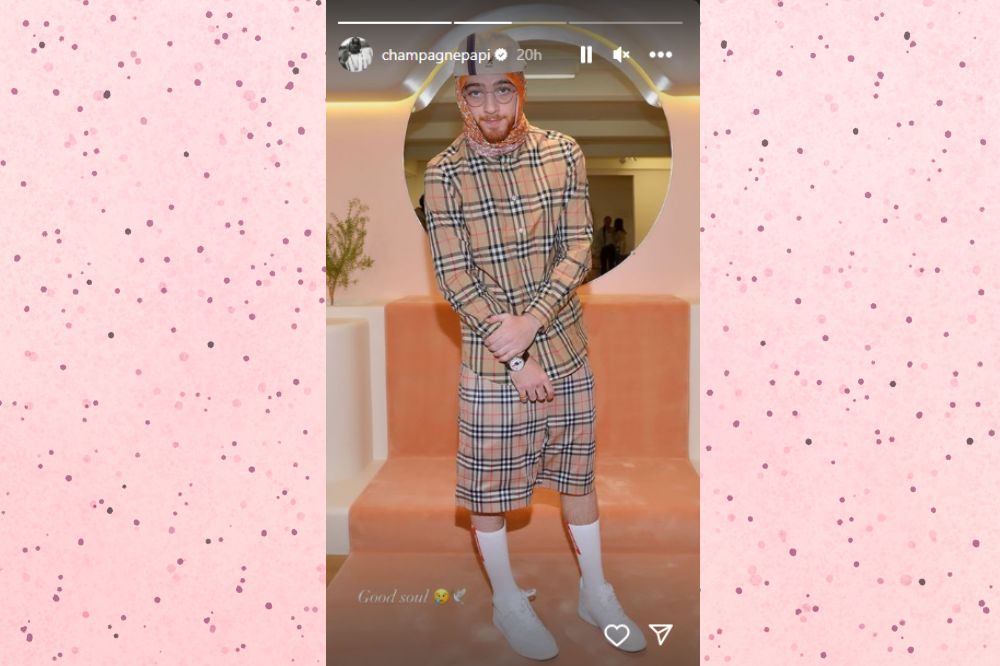 Print do Story de Drake em seu Instagram. Fundo rosa com estrelas douradas.